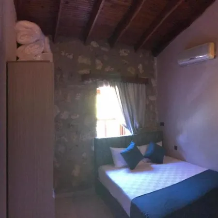 Bed & Breakfast Grand Friends 3*